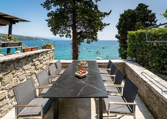 Casa Conrad - Seaside House In Volosko, Opatija