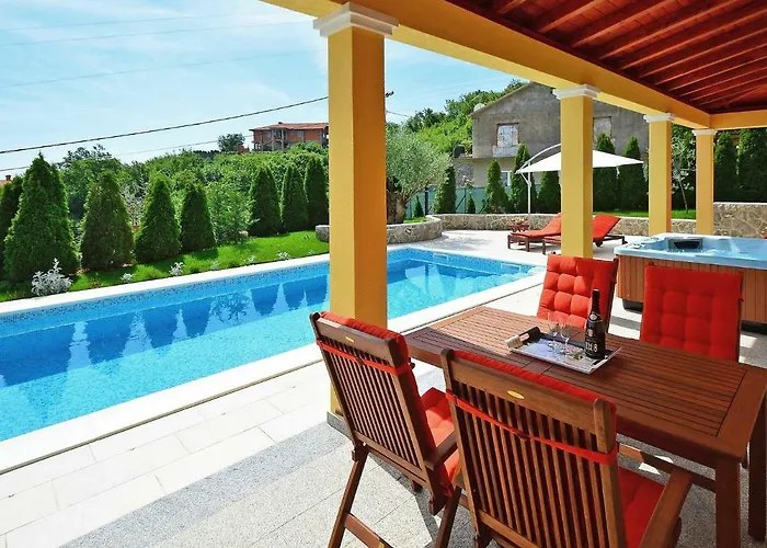 Holiday Home Villa Olea By Interhome